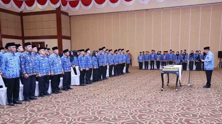 Gubernur Ansar Ahmad Lantik Pejabat Eselon di Pemprov Kepri