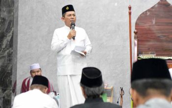 Ini Pesan Penting Ansar Ahmad Saat Safari Ramadhan di Lingga