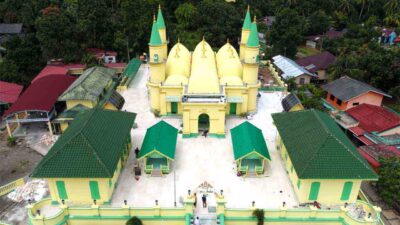 Masjid Raya Sultan Riau dan Simbol Kejayaan Islam Melayu