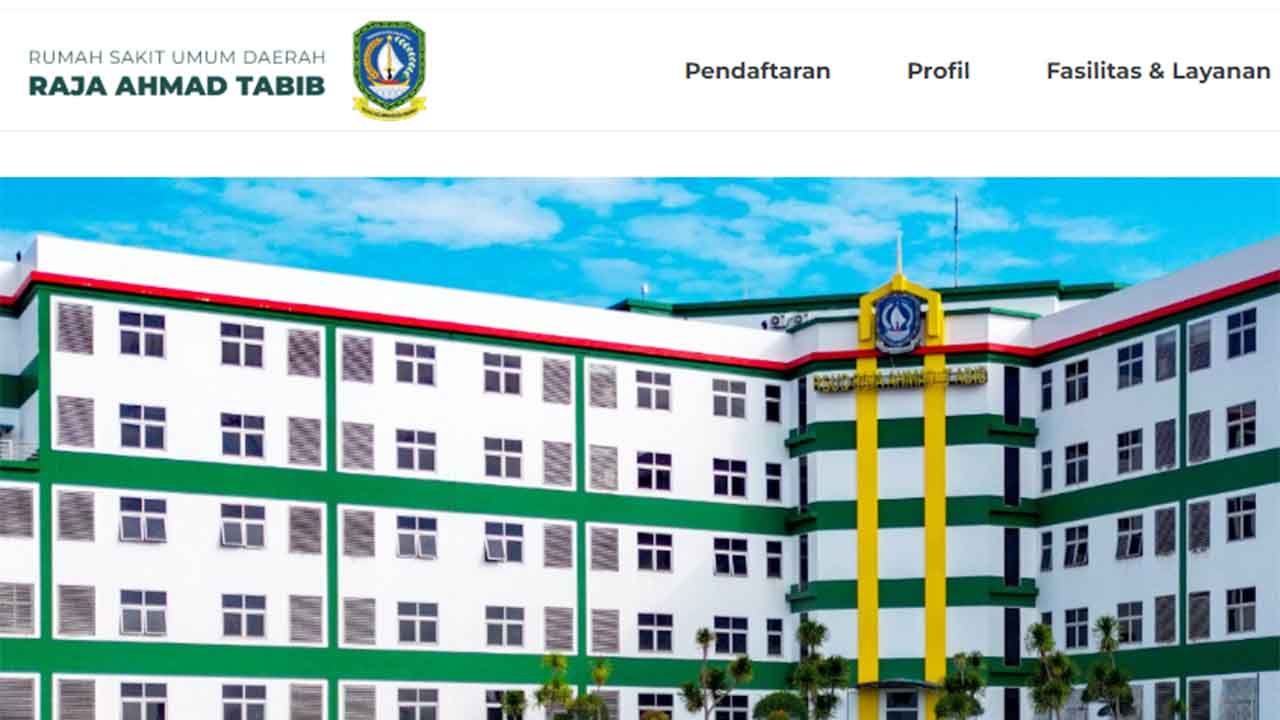 RSUP Ahmad Tabib dan DPMPTSP Kepri Lulus ZI Award 2025