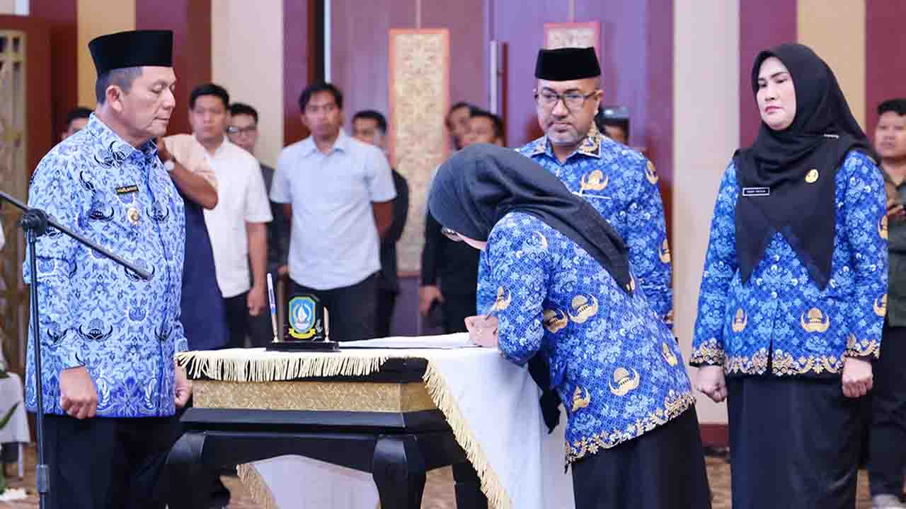 Selamat! Ika Hasillah Resmi Jabat Sekretaris DPRD Kepri