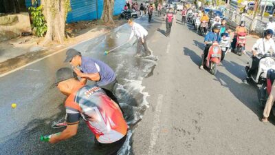 Tumpahan Oli di Jalan Ahmad Yani, Enam Pengendara Motor Terjatuh