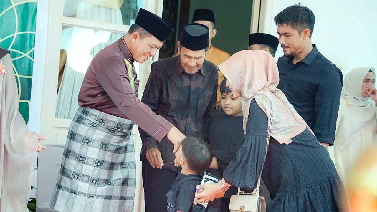 Antusias Tinggi! Warga Serbu Open House Gubernur Kepri
