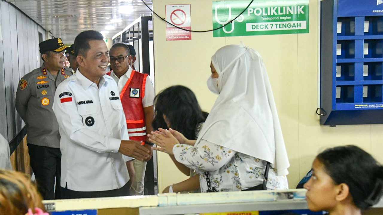 Fasilitas Kapal KM Kelud Diperiksa Demi Kenyamanan Penumpang