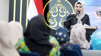 Ketua TP PKK Kepri Buka GENTING Goes to Campus dan Layanan Kesehatan Gratis di UMRAH