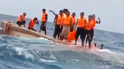 Kronologi Evakuasi 20 ABK KM Makmur Jaya yang Selamat di Laut Bintan