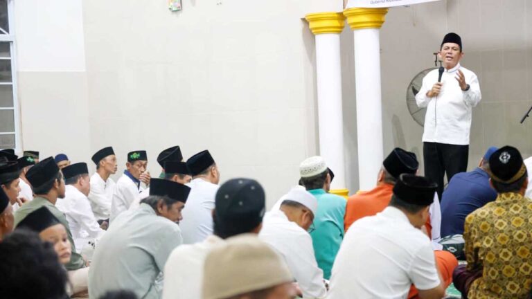 Malam ke-17 Ramadhan, Ansar Ahmad Berkunjung ke Masjid Al-Maghfiroh Tanjungpinang