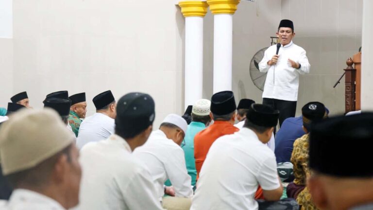 Malam Nuzulul Qur’an, Ansar Ahmad Ajak Masyarakat Kepri Lebih Dekat dengan Al-Qur’an