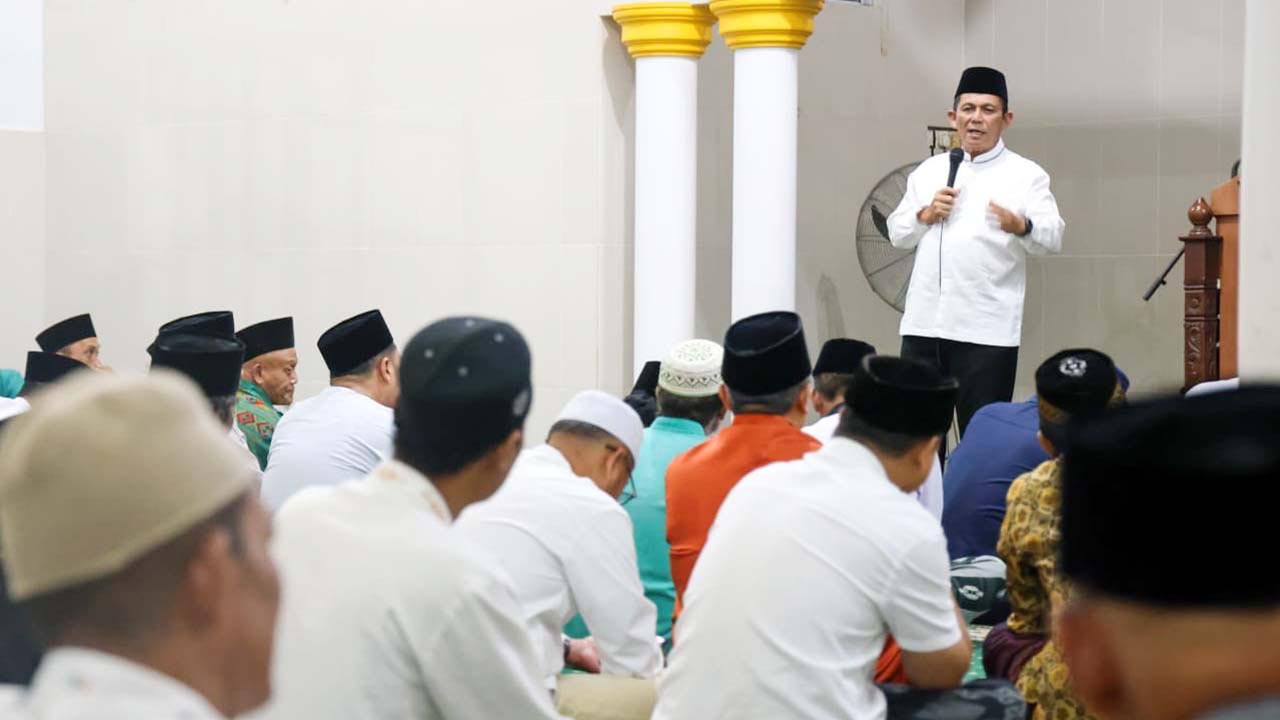 Malam Nuzulul Qur’an, Ansar Ahmad Ajak Masyarakat Kepri Lebih Dekat dengan Al-Qur’an