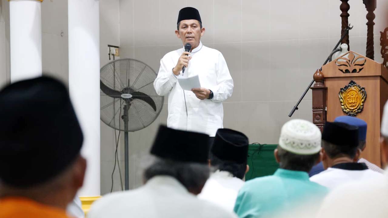 Pernyataan Menyentuh Gubernur Kepri, Ansar Ahmad: “Saya Datang Bukan sebagai Gubernur, tapi Jamaah Masjid Al-Maghfiroh”