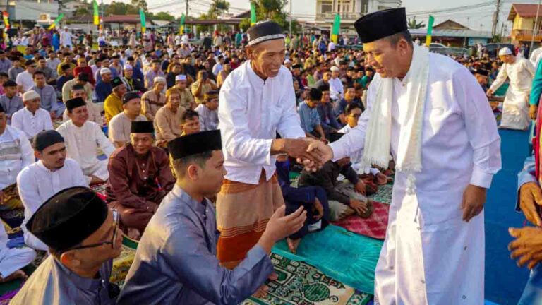 Ribuan Warga Batam Hadiri Shalat Ied 1447 H di Sekupang