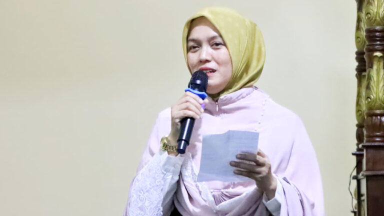 Safari Ramadhan Berlanjut ke Toapaya dan Gunung Kijang, Wabup Debby Tegaskan Komitmen Program Prioritas