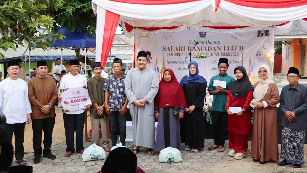 Suasana Hangat Warnai Safari Ramadhan Bupati Bintan di Teluk Sasah 1447 H