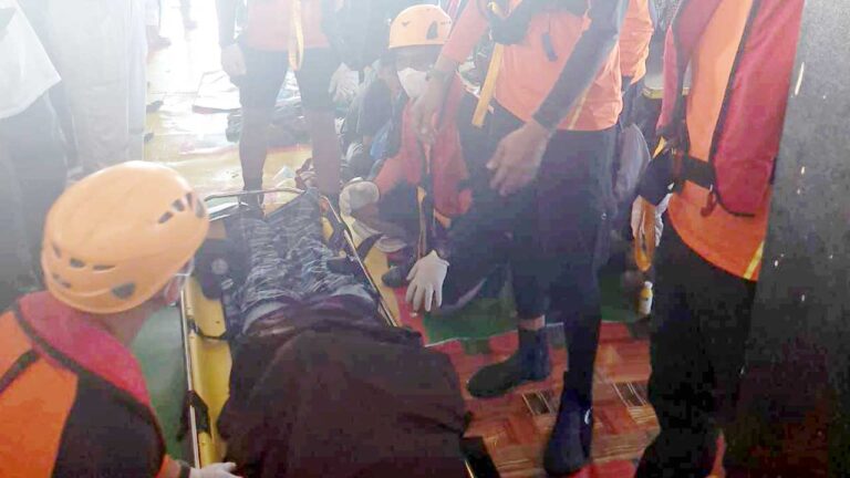 Detik-detik Jeffry Setiawan Tak Sadarkan Diri di Atas KMP Sembilang