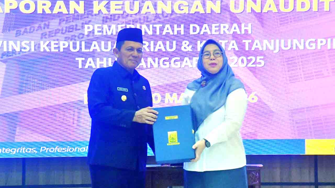 Gubernur Ansar Serahkan Laporan Keuangan 2025 ke BPK, Ini Kewajiban yang Harus Dipenuhi Pemprov Kepri