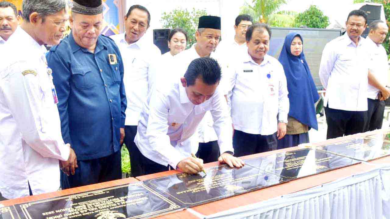 Gubernur Ansar Resmikan Revitalisasi Sekolah di Batam, Nilainya Hampir Rp100 Miliar