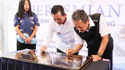 Menteri Trenggono dan Gubernur Ansar Resmikan Pabrik PT BIG di Bintan