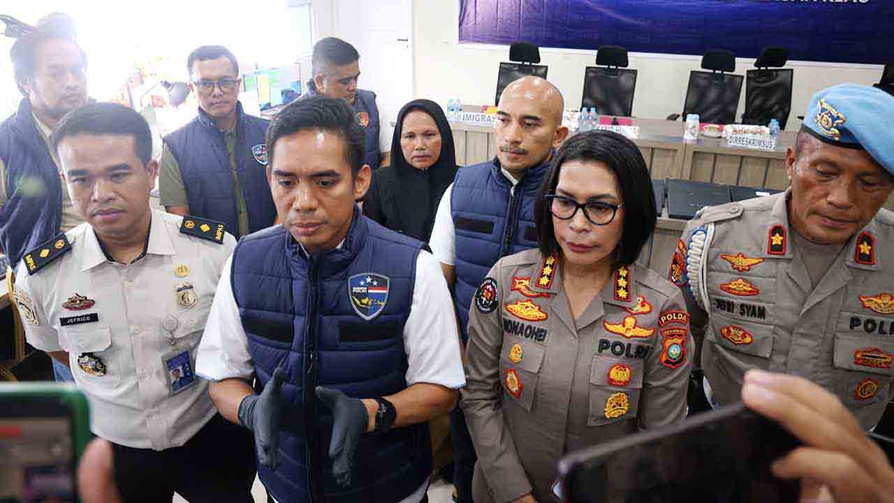 Polda Kepri Ungkap Sindikat Judi Online Libatkan 24 WNA di Batam, Diduga Ada Aliran TPPU