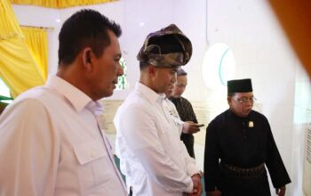 Anindya Bakrie Terpukau Pesona Pulau Penyengat, Sebut Warisan Melayu yang Luar Biasa