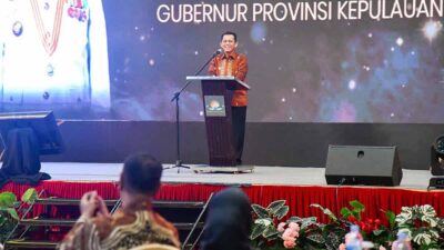 Ansar Ahmad Dorong Penguatan Posisi DPRD Kabupaten Saat Buka Rakorwil ADKASI Sumatera di Batam