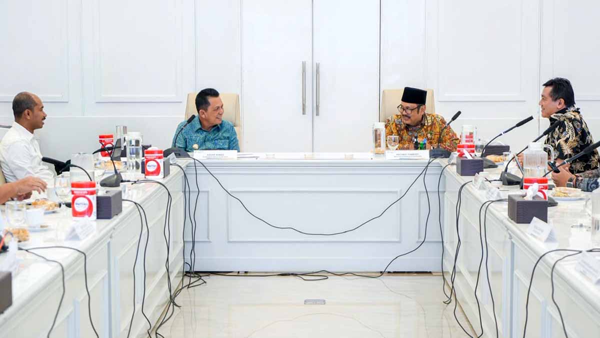 Bappenas Siap Dukung Percepatan Penataan Pulau Penyengat, Gubernur Ansar Paparkan Masterplan Besar Kepri