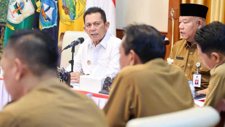 Gubernur Ansar: Pendidikan adalah Jalan Paling Efektif Memutus Mata Rantai Kemiskinan