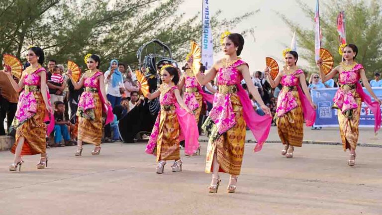 Parade Seni dan Budaya Nusantara Meriahkan Pembukaan Kemilau Nusantara Kepri 2026