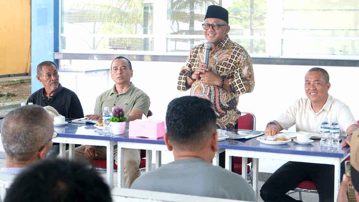 Pedagang Tepi Laut Setuju Direlokasi, Lis Pastikan UMKM Tetap Bisa Berjualan