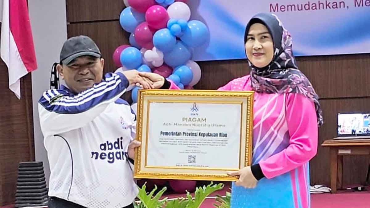 Pemprov Kepri Raih Penghargaan Nasional Adhi Manawa Nugraha Utama dari BKN