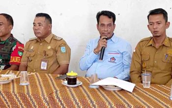 Ketua DPC HNSI Anambas Agustar menyampaikan sambutan pada pembentukan Anak Ranting HNSI Siantan Utara.