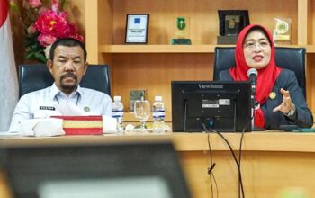 Sekda Kepri Misni memimpin rapat persiapan nobar Final Piala Dunia FIFA 2026.