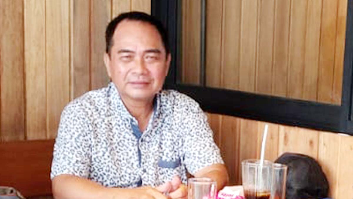 Amir Fikri berdiskusi bersama tokoh masyarakat di Kabupaten Kepulauan Anambas.