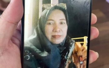 Tim SAR melakukan pencarian setelah seorang penumpang KMP Bahtera Nusantara 03 dilaporkan hilang.