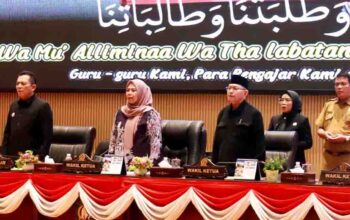 Gubernur Kepri Ansar Ahmad menyampaikan komitmen pengelolaan keuangan daerah secara transparan dan akuntabel dalam Rapat Paripurna DPRD Kepri.
