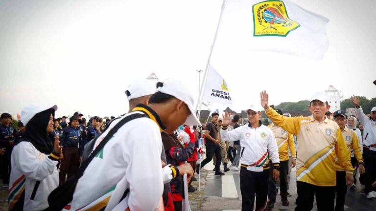 Gubernur Kepri Ansar Ahmad menyampaikan arahan tentang seleksi atlet POPDA X Kepri 2026.