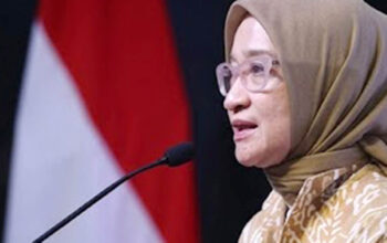 Menteri PANRB Rini Widyantini menjelaskan aturan fleksibilitas kerja ASN untuk mengantar anak sekolah.