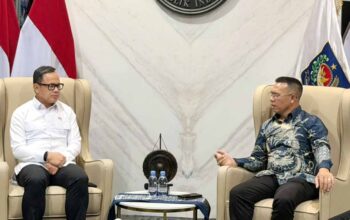 Bupati Kepulauan Anambas Aneng bertemu Wakil Menteri Dalam Negeri Bima Arya Sugiarto di Jakarta membahas tata kelola pemerintahan dan penguatan fiskal daerah.