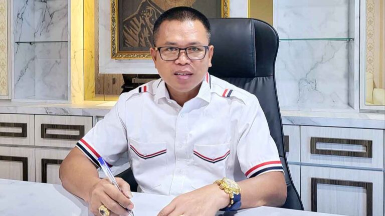 Ketua Umum HIPKI Ady Indra Pawennari menyampaikan perlunya evaluasi Harga Patokan Mineral (HPM) pasir kuarsa Kepulauan Riau agar lebih kompetitif dan melibatkan pelaku usaha.