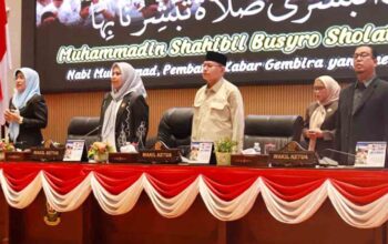 Juru Bicara Fraksi NasDem DPRD Kepri menyampaikan pandangan umum tentang Ranperda Pengelolaan Barang Milik Daerah.