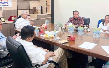 Pertemuan Kadin Kepri Pariwisata bersama asosiasi dan pelaku usaha wisata di Batam.