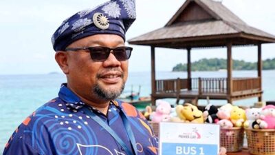 Wisatawan Malaysia menikmati kuliner khas dan mengunjungi kawasan wisata sejarah di Tanjungpinang.