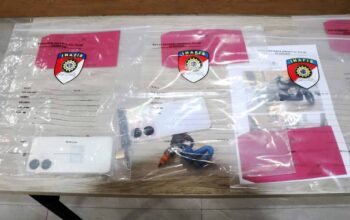 Barang bukti kasus modus penyelundupan sabu Johor Karimun ditunjukkan Polres Karimun.