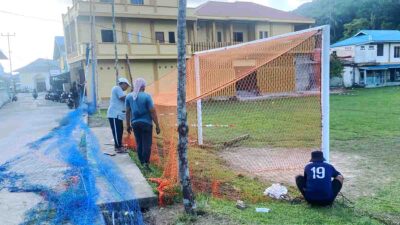Camat Jemaja Mudahir mengajak warga bergotong royong menyambut HUT RI ke-81.