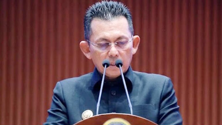 Gubernur Kepri Ansar Ahmad menyampaikan prioritas pengembangan ekonomi maritim dalam APBD Tahun Anggaran 2027 di DPRD Kepri.
