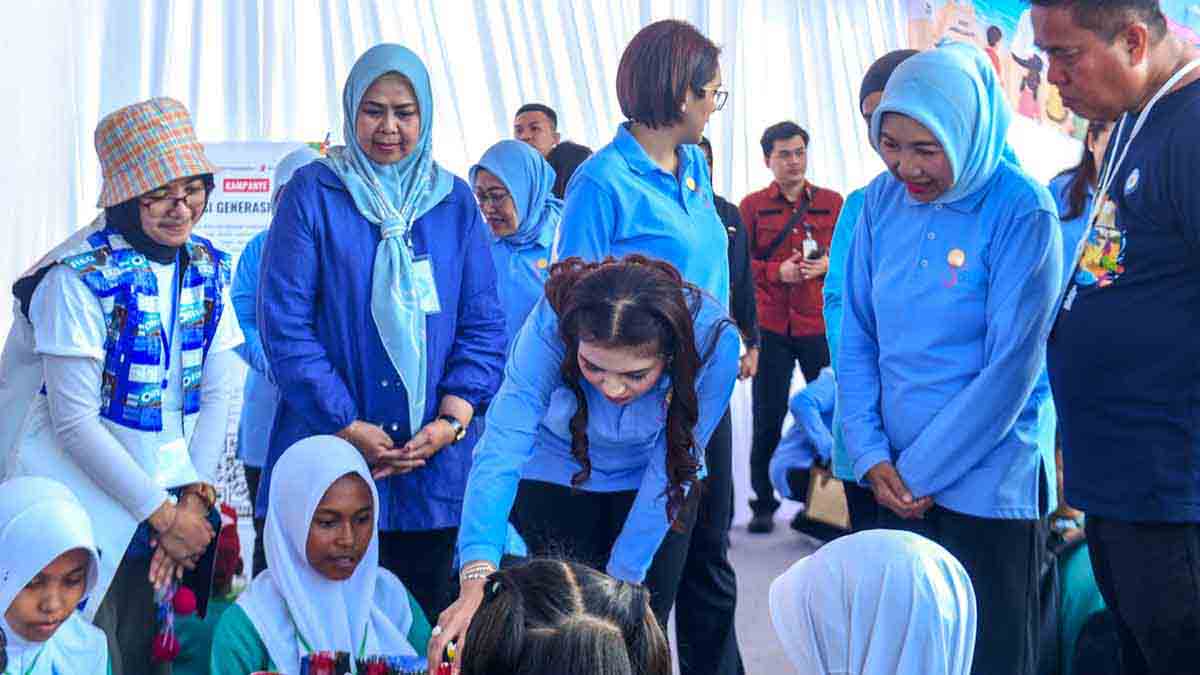 Puluhan siswa mengikuti edukasi pengelolaan sampah bersama Save the Children di Kabupaten Bintan.