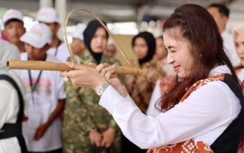 Selvi Ananda Gibran Rakabuming Raka menyampaikan pesan tentang pentingnya etika dan budi pekerti pada Main Raya Anak Tahun 2026 di Tanjungpinang.