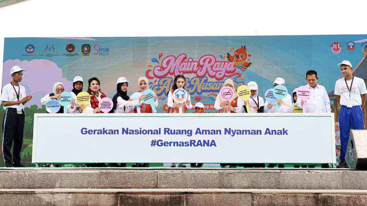 Selvi Ananda Gibran Rakabuming Raka menyampaikan sambutan pada Main Raya Anak Tahun 2026 di Tanjungpinang.