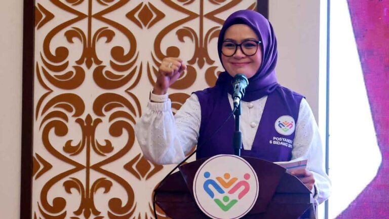 Pembina Kesekretariatan Posyandu Pusat Yane Adrian Bima Arya menghadiri Asistensi Penguatan Posyandu Enam Bidang SPM di Tanjungpinang.